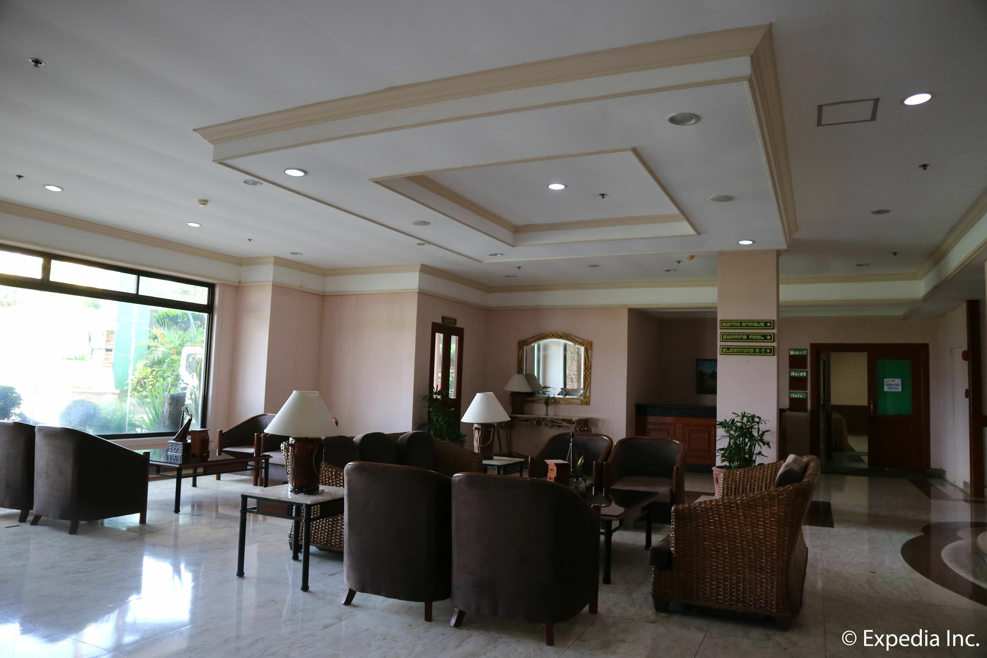 Sunrise Holiday Mansion Tagaytay City Exteriér fotografie