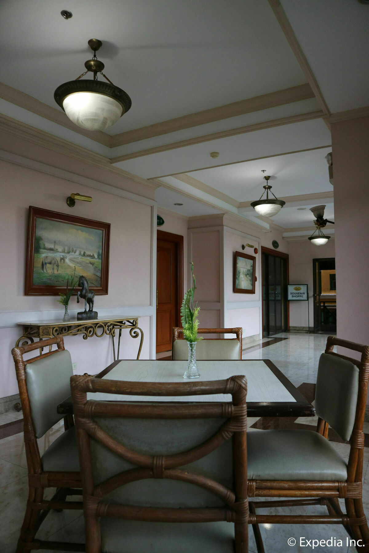 Sunrise Holiday Mansion Tagaytay City Exteriér fotografie